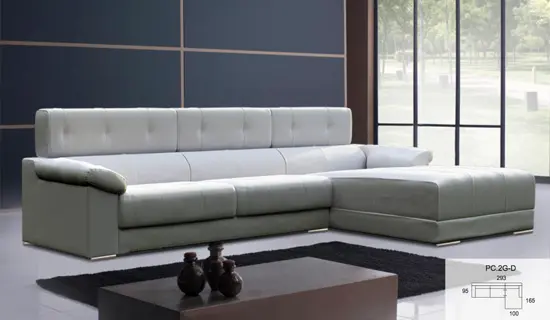 Sofa tumbona con cabezal abatible y pata baja